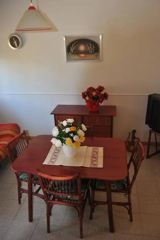 דירות אקוודולצ'י Al Gazebo איטליה