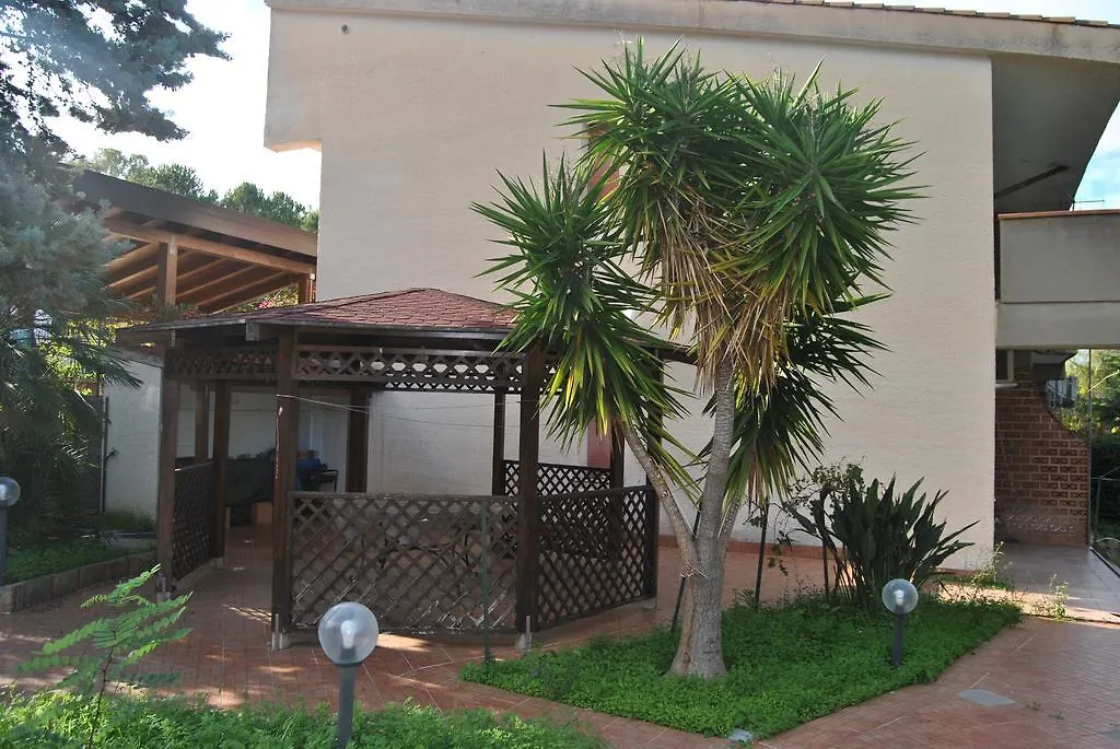 דירות אקוודולצ'י Al Gazebo איטליה
